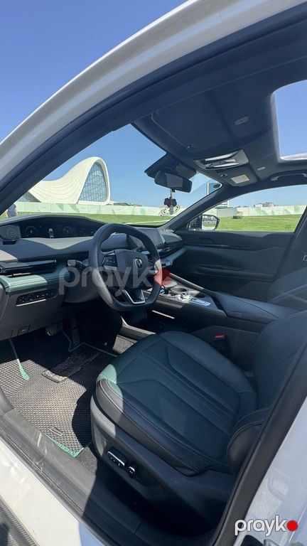 Changan Uni-V iDD, 1.5 L, 18.4 kWh, 2024 il, 21 140 km — Avtomobillər, Bakı (8)