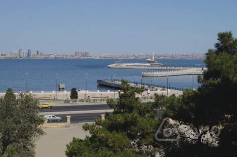 Ofis, 400 m², Səbail ray. Bayıl qəs. — kirayə — Nicat