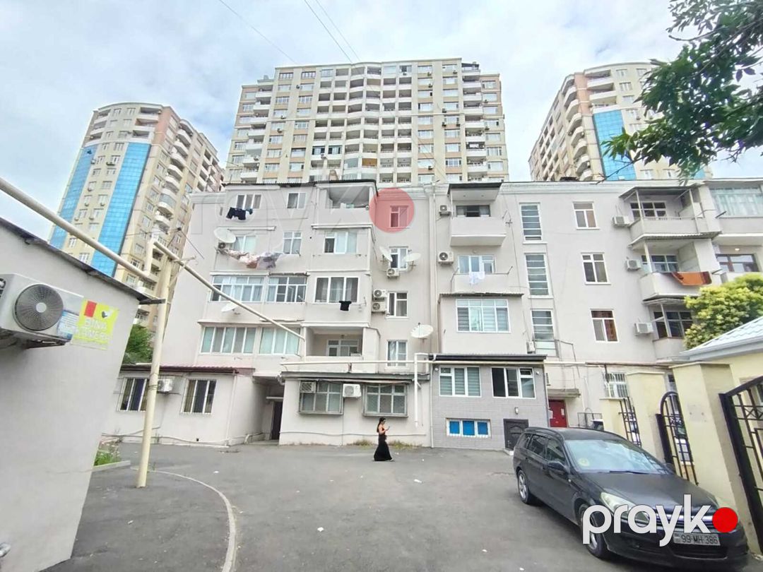 Satılır 1 otaqlı köhnə tikili 38 m² — Mənzil, Bakı (3)
