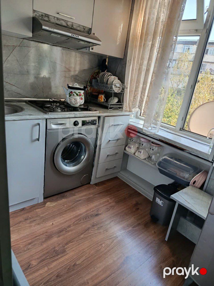 Satılır 2 otaqlı köhnə tikili 52 m² — Mənzil, Bakı (6)