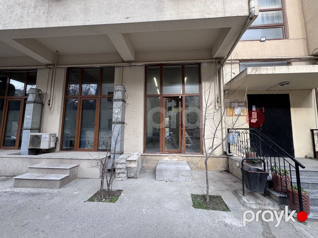 Satılır obyekt 68 m² — Əmlak, Bakı (10)