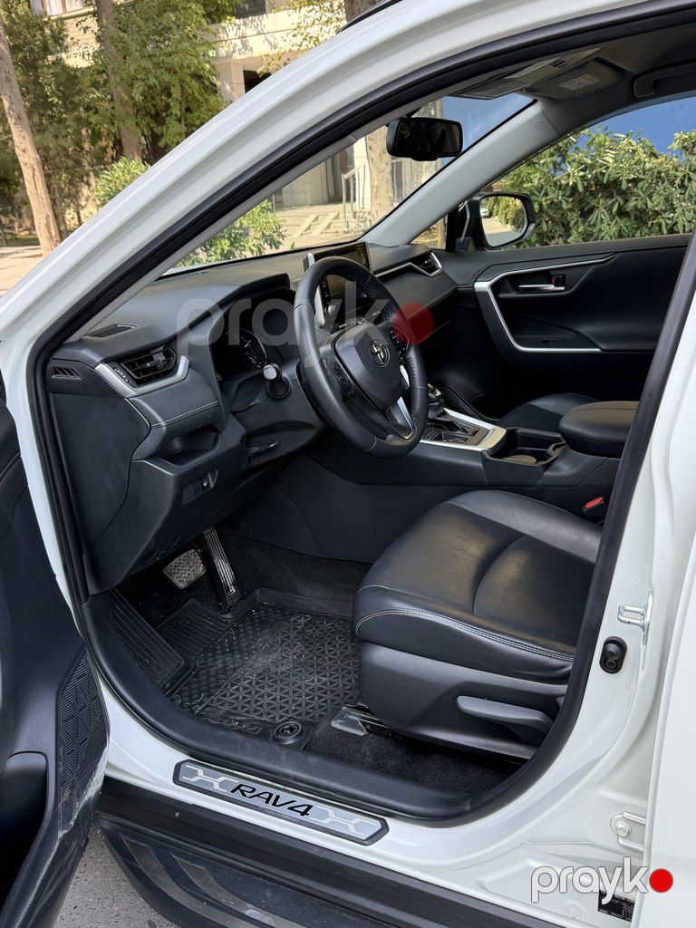 Toyota RAV4, 2.0 L, 2019 il, 75 000 km — Avtomobillər, Bakı (8)