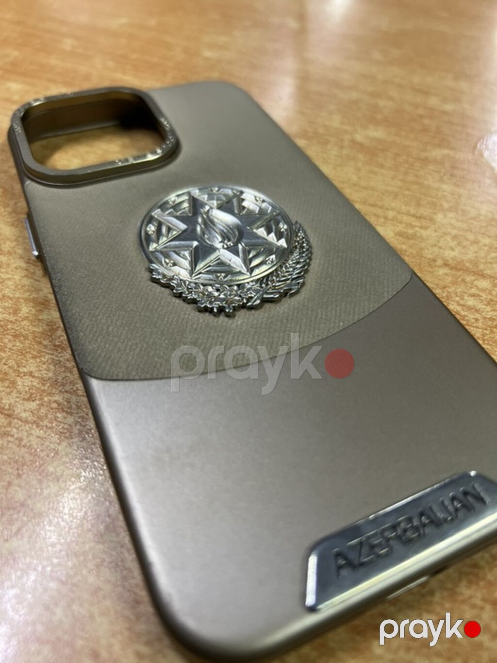 Aksesuarlı telefon örtüyü 16 pro max ucundu.Satilanda elan silinecek — Digər, Bakı (3)