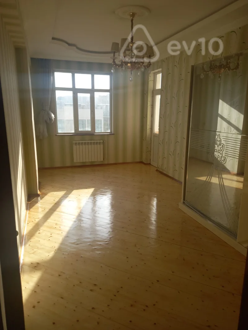 3 otaqlı mənzil, 120 m², Tbilisi prospekti — Mənzil, Bakı (8)