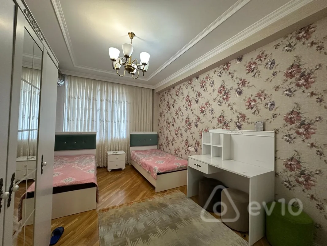 4 otaqlı mənzil, 176 m², 28may metrosunun yaxınlığı — kirayə — Mənzil, Bakı (12)
