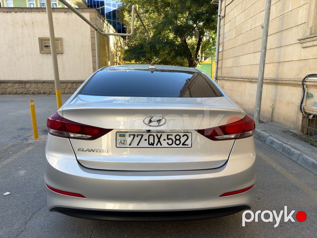 Hyundai Elantra, 2.0 L, 2018 il, 299 340 km — Avtomobillər, Bakı (2)