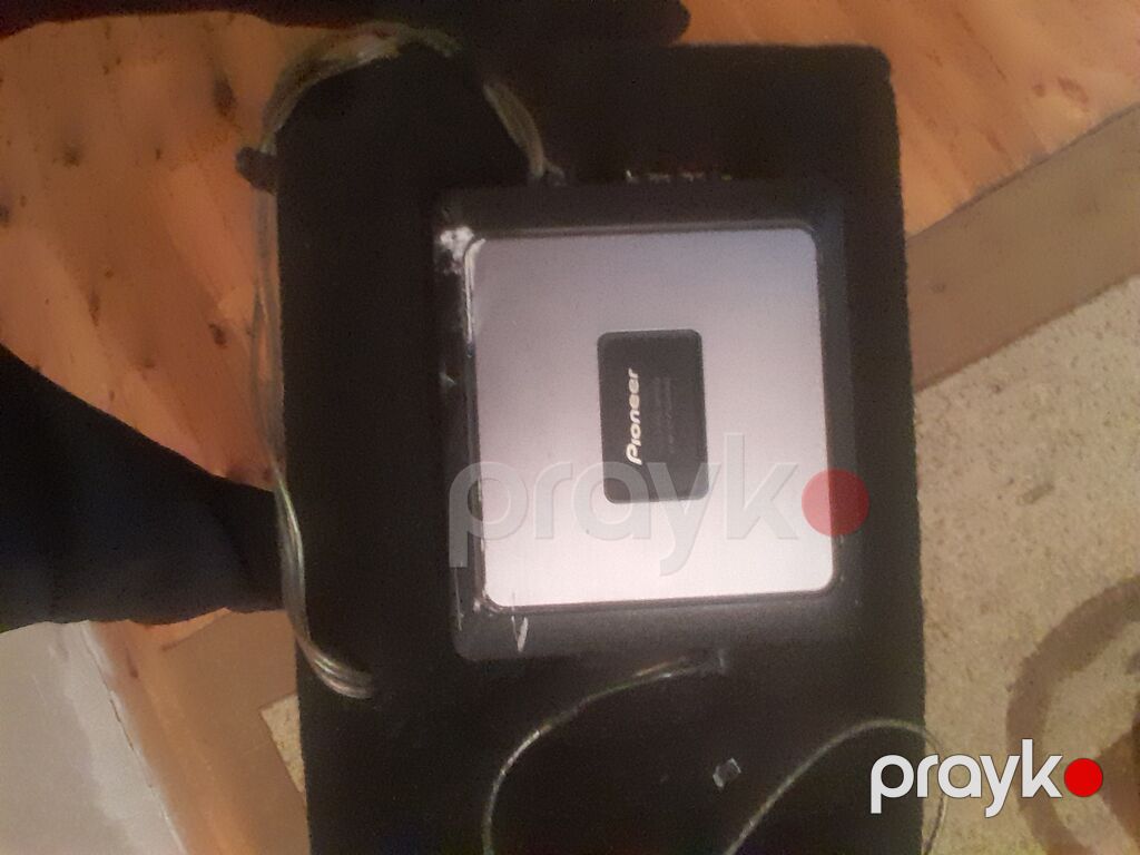 Pioneer avtomobil audio dəsti - İki ədəd Pioneer subwoofer qutuda — Avtomobil akustikası, Digah (2)