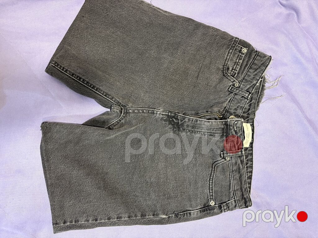 Bershka Vintage Denim şort - Brend: Bershka - Xətt: Vintage Denim — Şortlar, Bakı (2)