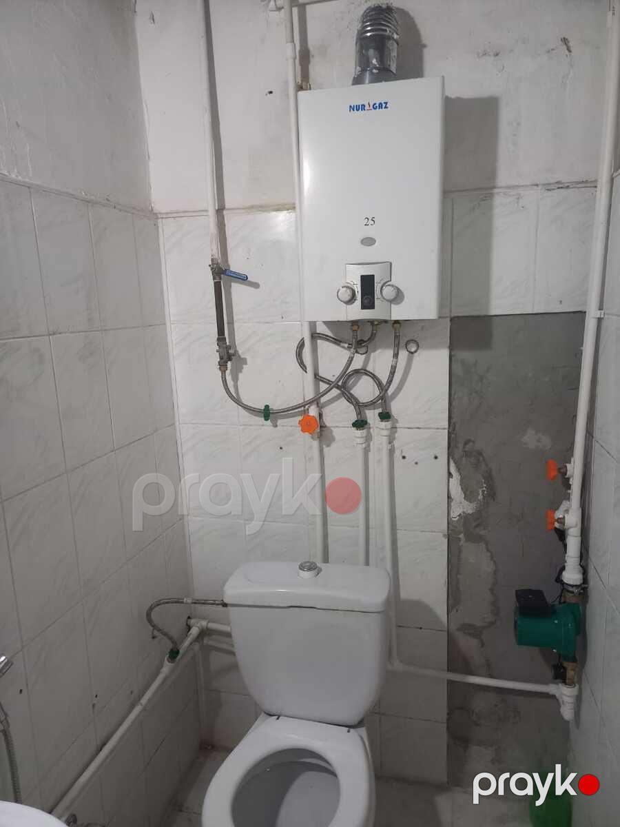 Satılır 2 otaqlı köhnə tikili 50 m² — Mənzil, Bakı (7)