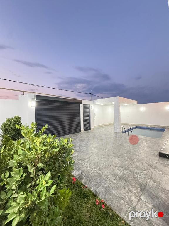 Satılır 4 otaqlı həyət evi/bağ evi 150 m² — Ev, villa, Bakı (10)