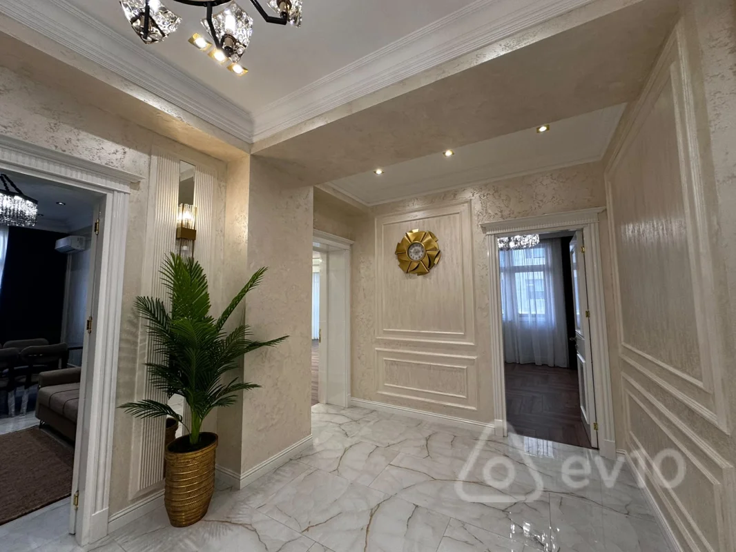 4 otaqlı mənzil, 210 m², Natiq Əliyev küçəsi — Mənzil, Bakı (5)