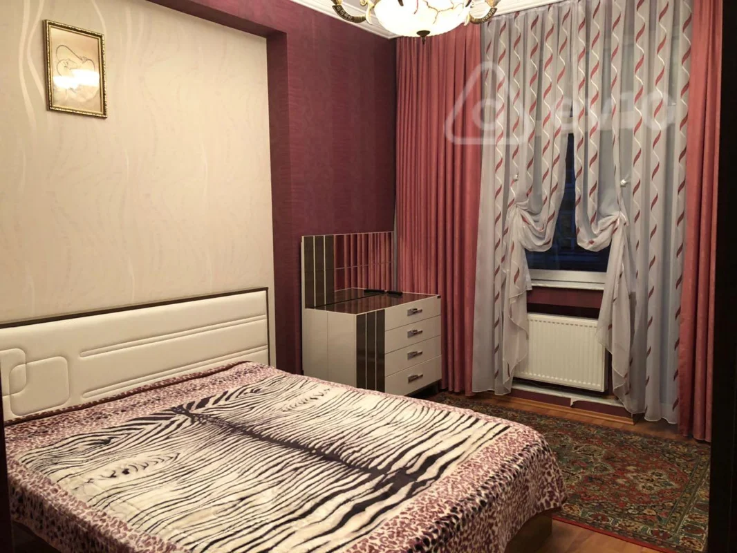 3 otaqlı mənzil, 100 m², Sabit Rəhman küç. 11 — kirayə — Mənzil, Bakı (7)