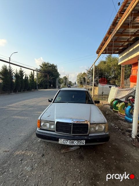 Mercedes 190, 1.8 L, 1991 il, 258 000 km — Masallı