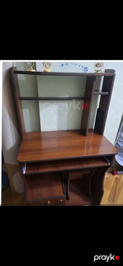 Düz masa, Polkalı, Siyirməli, Teksturalı laminat, Zəmanətsiz, Kredit yoxdur — Bakı