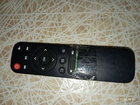 Mini praektor pult sınıq amma sukoçlu işləyir 35,00 man — Bakı