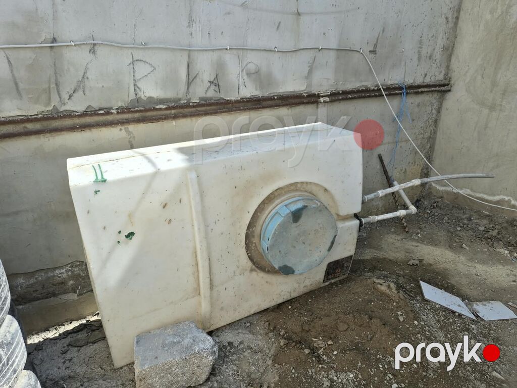Bak, Plastik, 400 l l, İşlənmiş — Su çənləri, kanisterləri, bochkalar, Bakı (4)