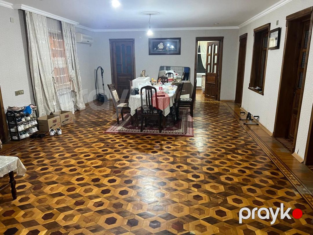 Satılır 8 otaqlı həyət evi/bağ evi 600 m² — Ev, villa, Bakı (12)
