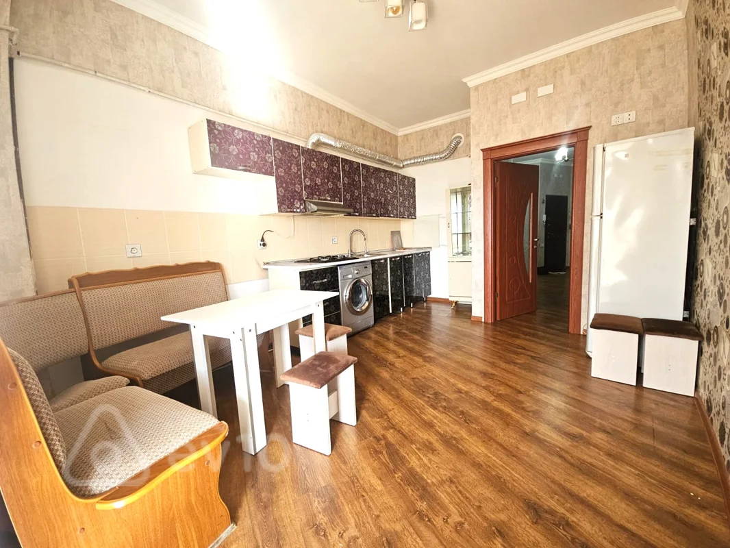 3 otaqlı mənzil, 125 m², General Eliaga Sxlinski kuc — kirayə — Mənzil, Bakı (9)