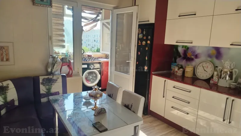 Satılır 5 otaqlı Mənzil Köhnə tikili 125 m² Bakı, Nizami r., Xalqlar Dostluğu m — Mənzil, Bakı (8)