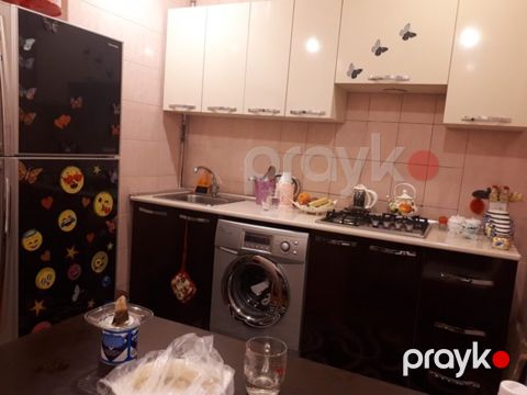 Satılır 2 otaqlı köhnə tikili 60 m² — Bakı