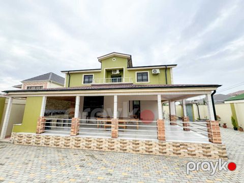 Satılır 6 otaqlı həyət evi/bağ evi 210 m² — Bakı
