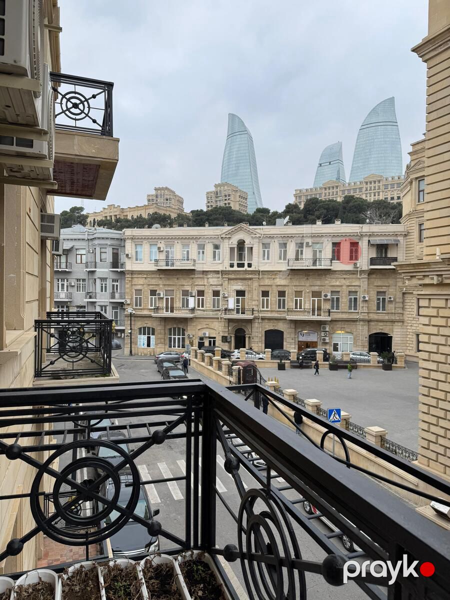 Satılır 4 otaqlı köhnə tikili 120 m² — Mənzil, Bakı (5)