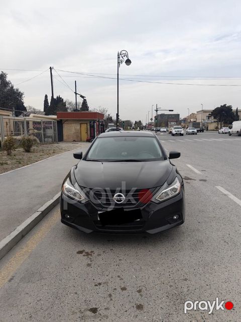 Nissan Altima, 2.5 L, 2017 il, 190 000 km — Bakı