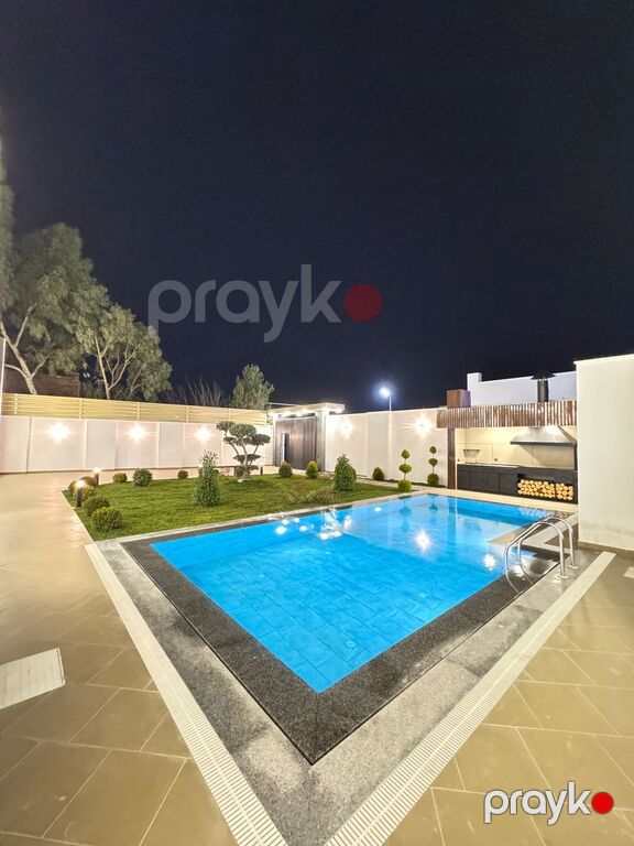 Satılır 5 otaqlı həyət evi/bağ evi 250 m² — Ev, villa, Bakı (3)
