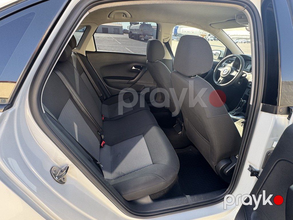 Volkswagen Polo, 1.6 L, 2015 il, 145 000 km — Avtomobillər, Bakı (11)