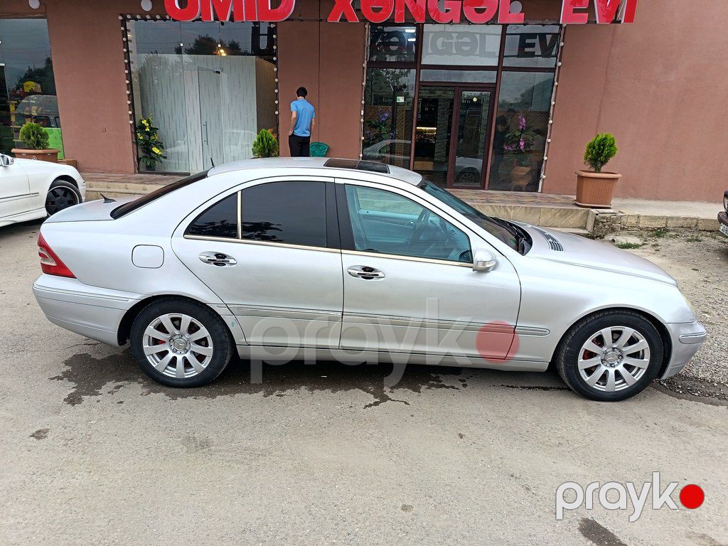 Mercedes C 240, 2.6 L, 2002 il, 350 000 km — Avtomobillər, Quba (3)