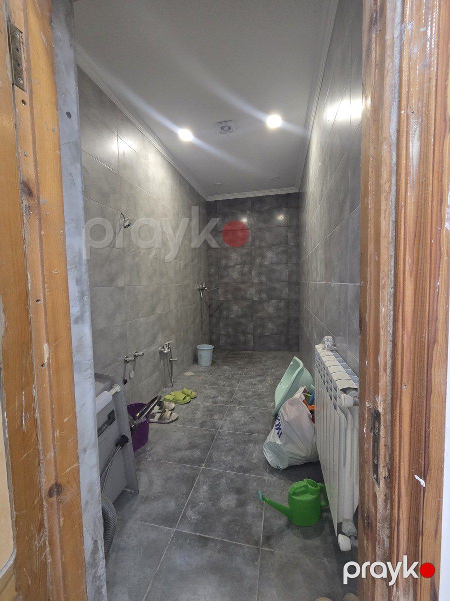 Satılır 5 otaqlı həyət evi/bağ evi 200 m² — Ev, villa, Bakı (7)