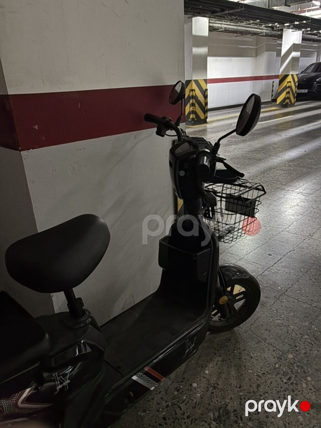 Elektrik moped/skuter - Rəng: qara, dekorativ qırmızı-ağ xətt və loqo — Mopedlər və skuterlər, Bakı (3)