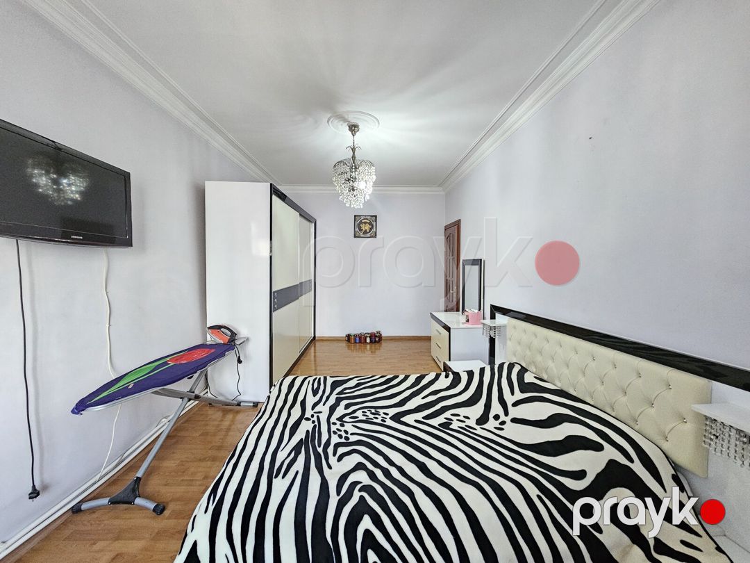 Satılır 5 otaqlı köhnə tikili 120 m² — Mənzil, Bakı (10)