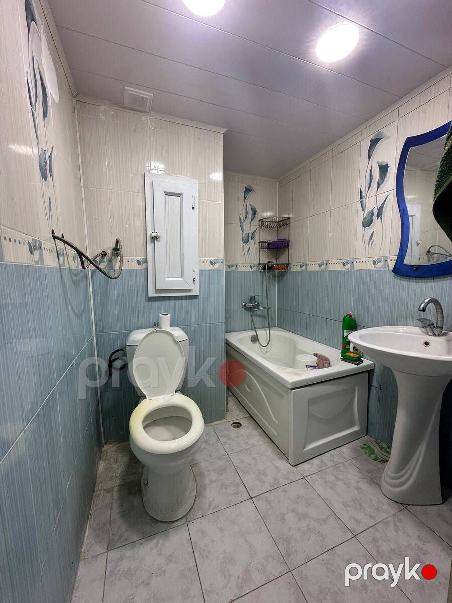 Satılır 2 otaqlı köhnə tikili 65 m² — Mənzil, Bakı (8)