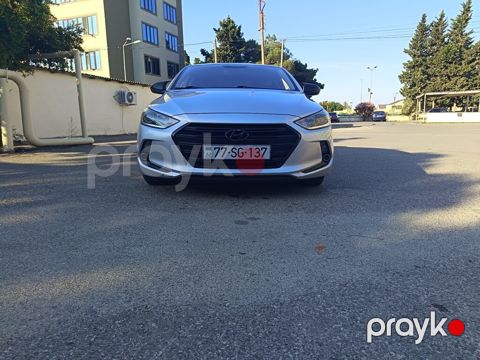 Hyundai Avante, 1.6 L, 2016 il, 150 000 km — Bakı