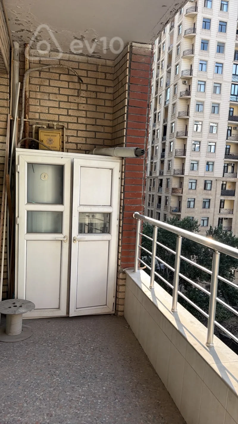 4 otaqlı mənzil, 185 m², möhsün sənani — Mənzil, Bakı (10)