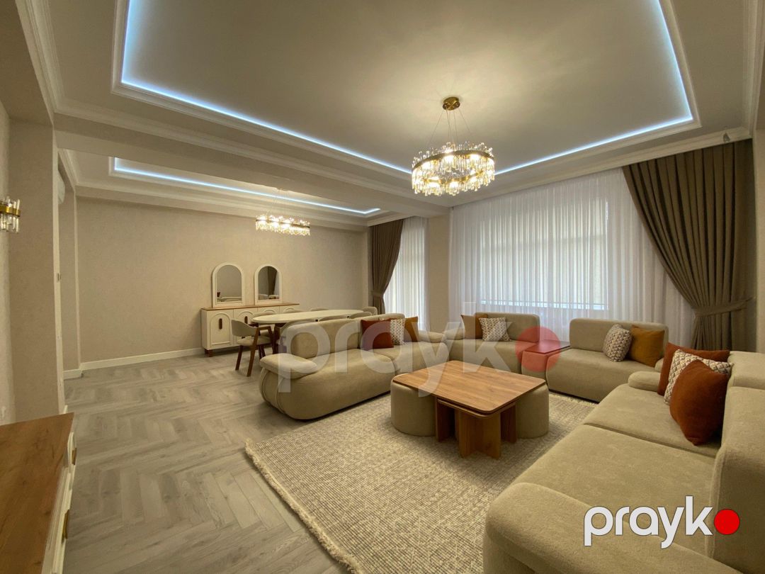İcarəyə verilir 4 otaqlı yeni tikili 200 m² — Mənzil, Bakı (2)