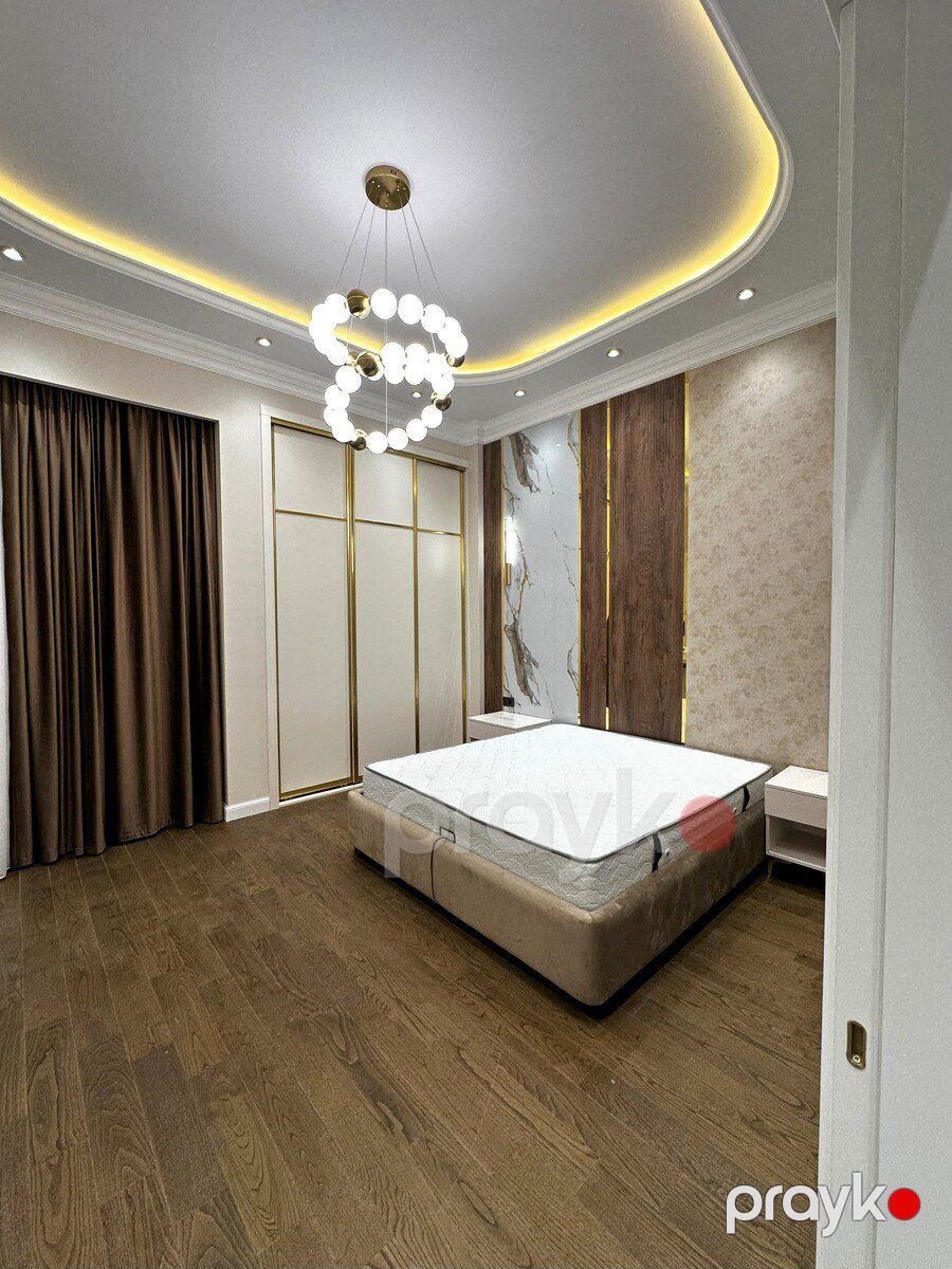 Satılır 4 otaqlı yeni tikili 211 m² — Mənzil, Bakı (7)