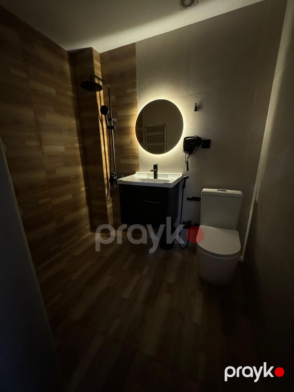 Otel rahat və müasir dizaynlı otaqlardan ibarətdir. Təmizliyə və — Mənzil, Bakı (2)