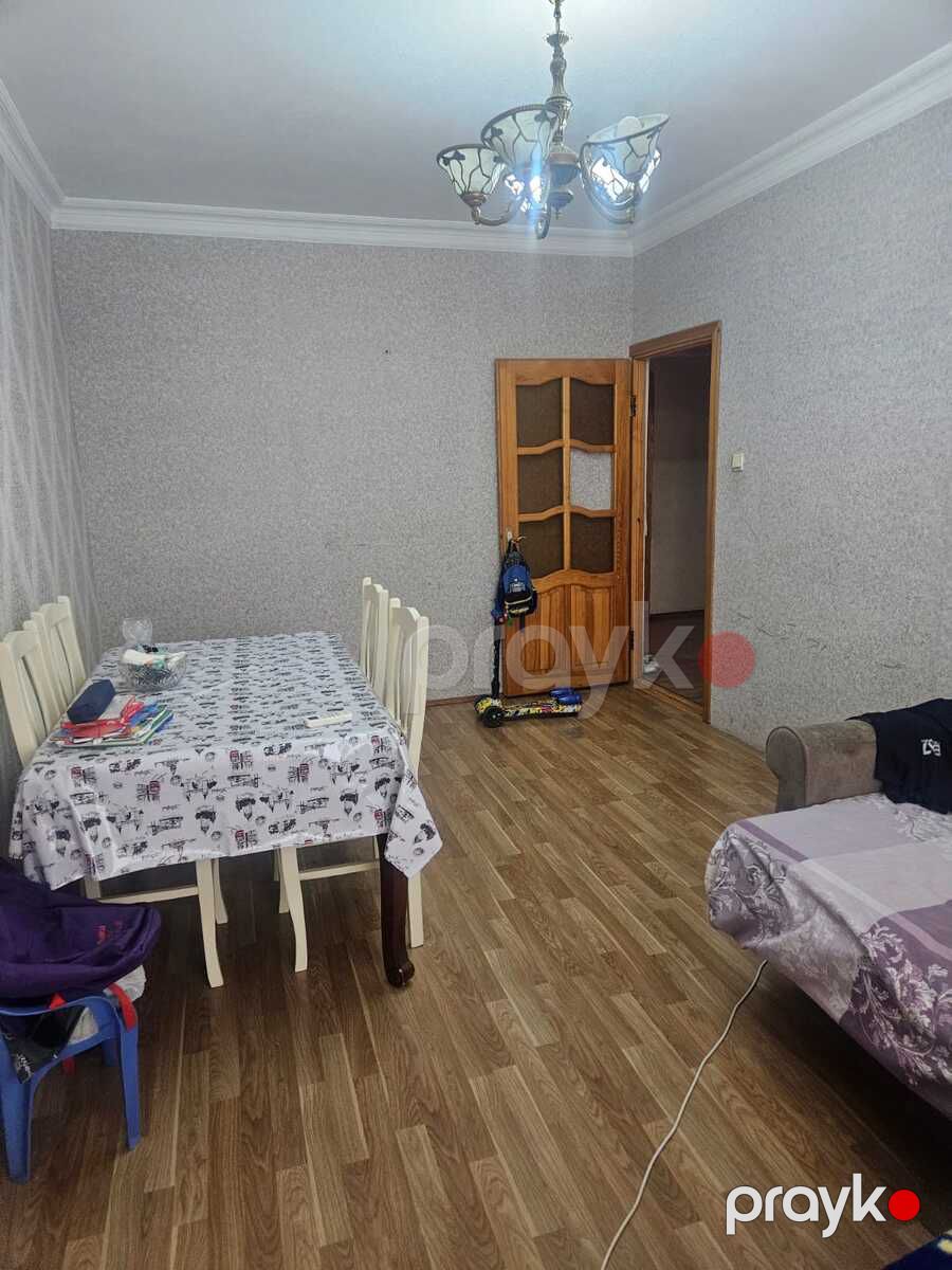 Satılır 4 otaqlı köhnə tikili 85 m² — Mənzil, Bakı (2)