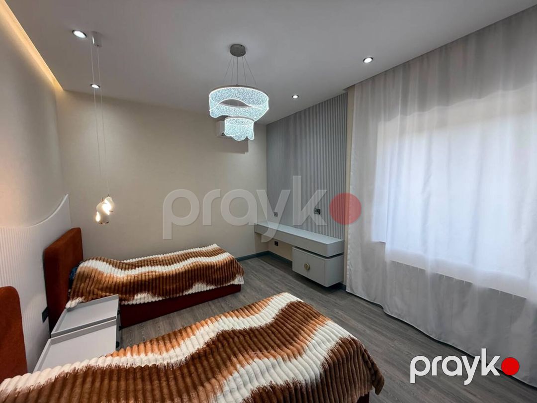 Satılır 5 otaqlı həyət evi/bağ evi 240 m² — Ev, villa, Bakı (11)