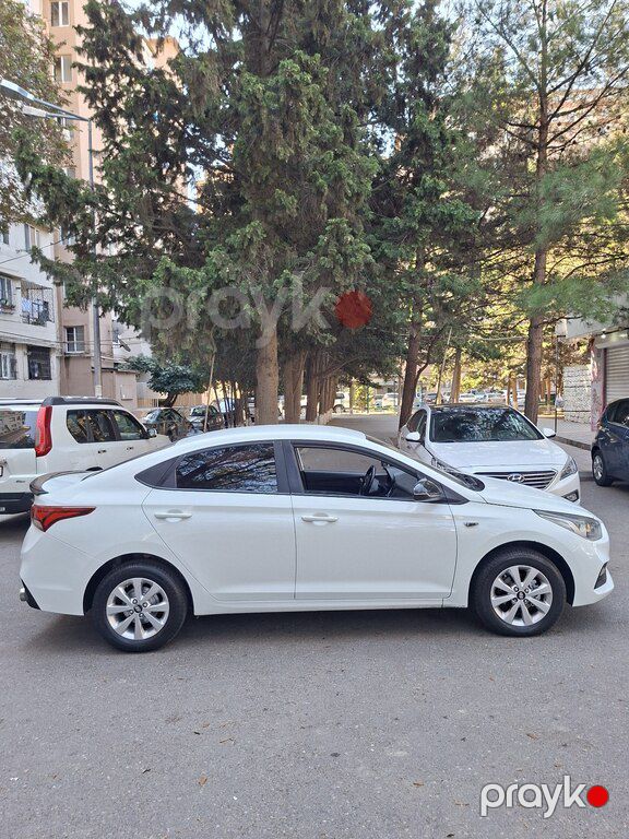 Hyundai Accent, 1.6 L, 2017 il, 176 542 km — Avtomobillər, Bakı (4)