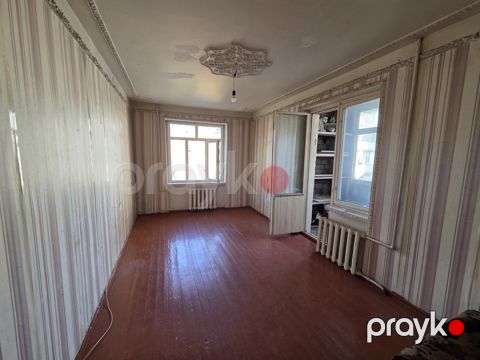 Satılır 2 otaqlı köhnə tikili 65 m² — Bakı