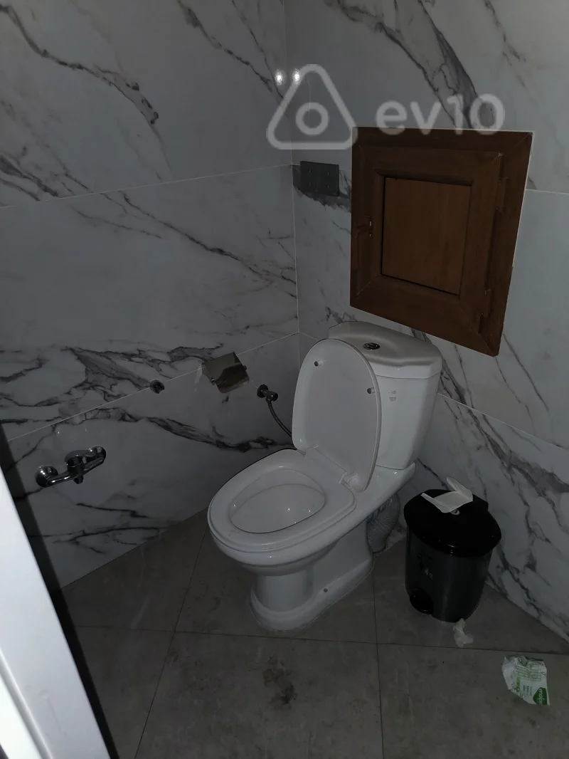 Obyekt, 160 m², Aşıq Molla Cuma 46b — kirayə — Əmlak, Bakı (5)