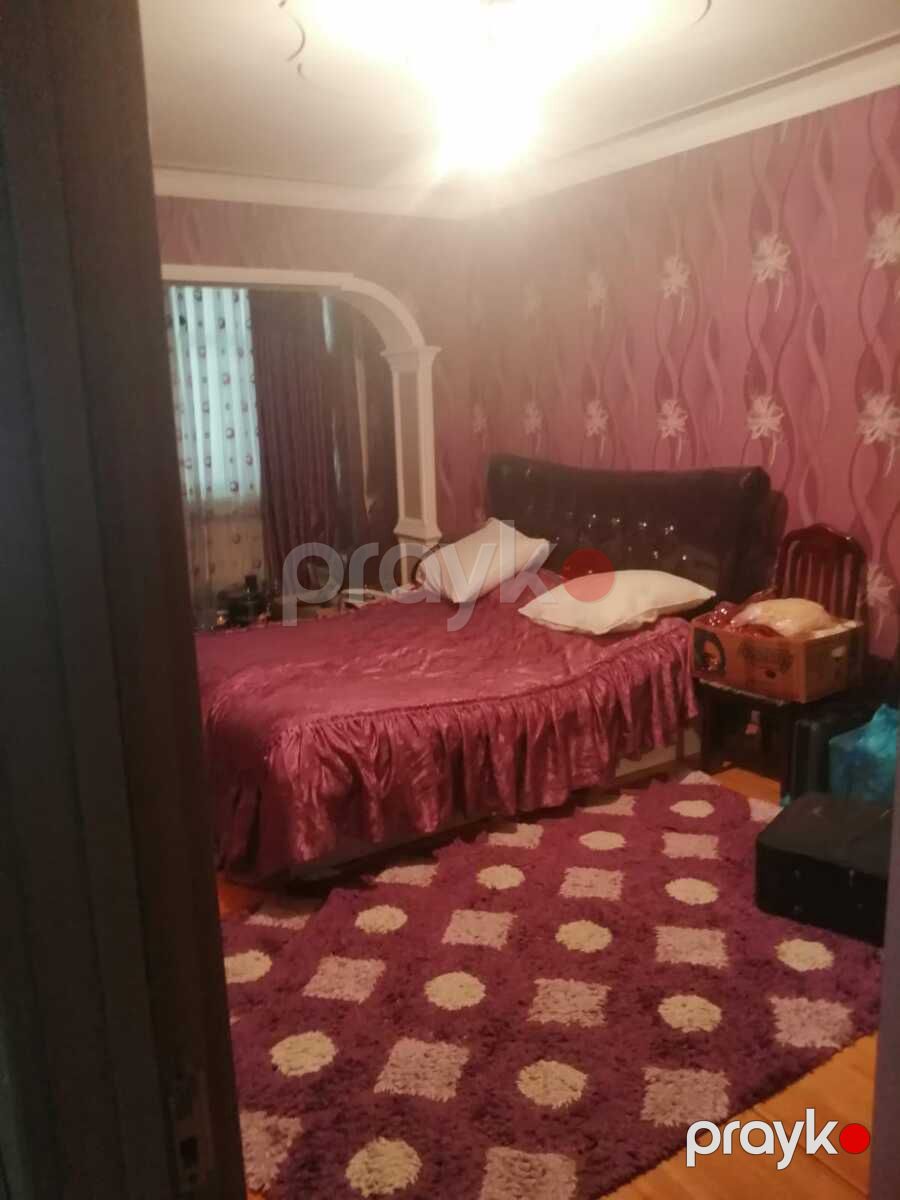 Satılır 4 otaqlı köhnə tikili 105 m² — Mənzil, Bakı (2)