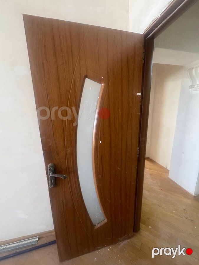 Taxta qapılar 3 ədəd — Pəncərələr, qapılar, balkonlar (2)