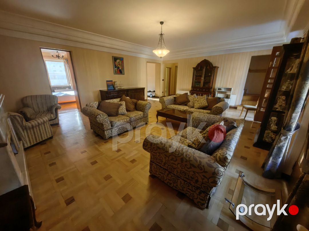 Satılır 5 otaqlı köhnə tikili 197 m² — Mənzil, Bakı (10)
