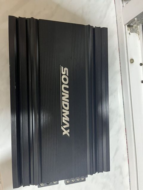 Soundmax 2700luk ideal veziyetdedir cemi 1 ay islenib real aliciya — Digah