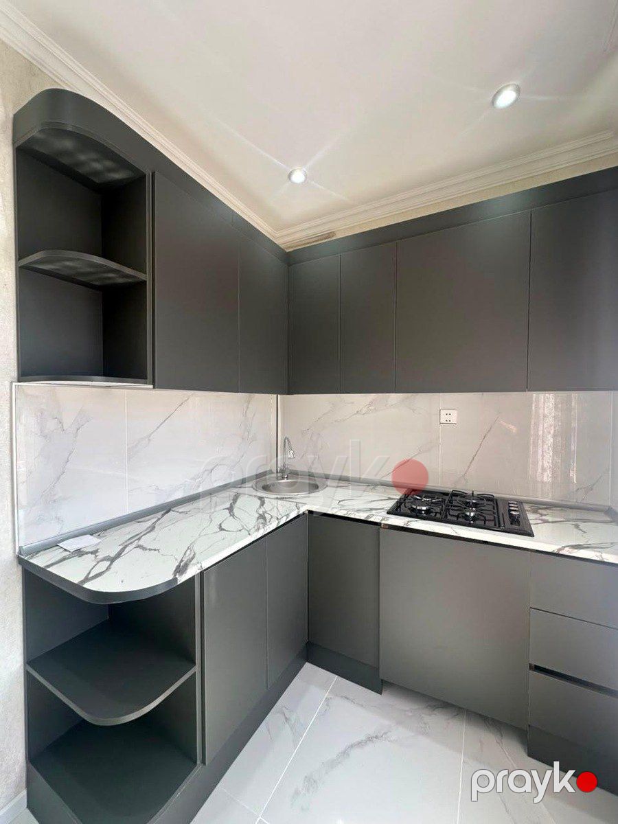 Satılır 2 otaqlı köhnə tikili 52 m² — Mənzil, Bakı (2)