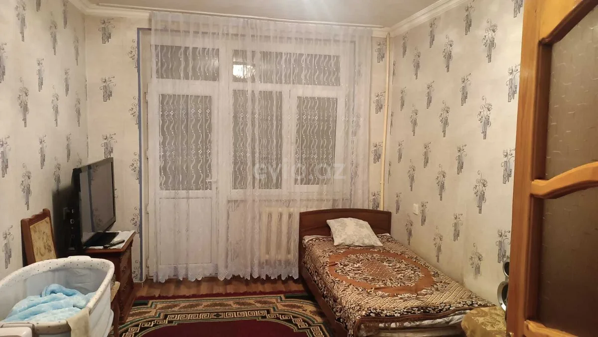 4 otaqlı orta təmirli mənzil satılır Əhmədli qəsəbəsində — Mənzil, Bakı (10)